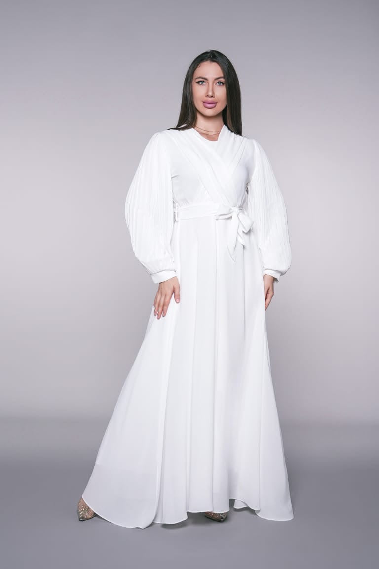 Mira - Timeless Elegance in White